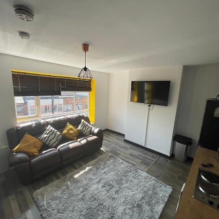 The Willow - Superb Spacious 3 Bed Room Apartment Blackpool Eksteriør bilde