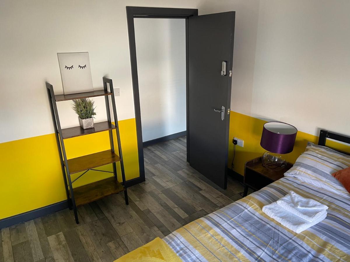 The Willow - Superb Spacious 3 Bed Room Apartment Blackpool Eksteriør bilde