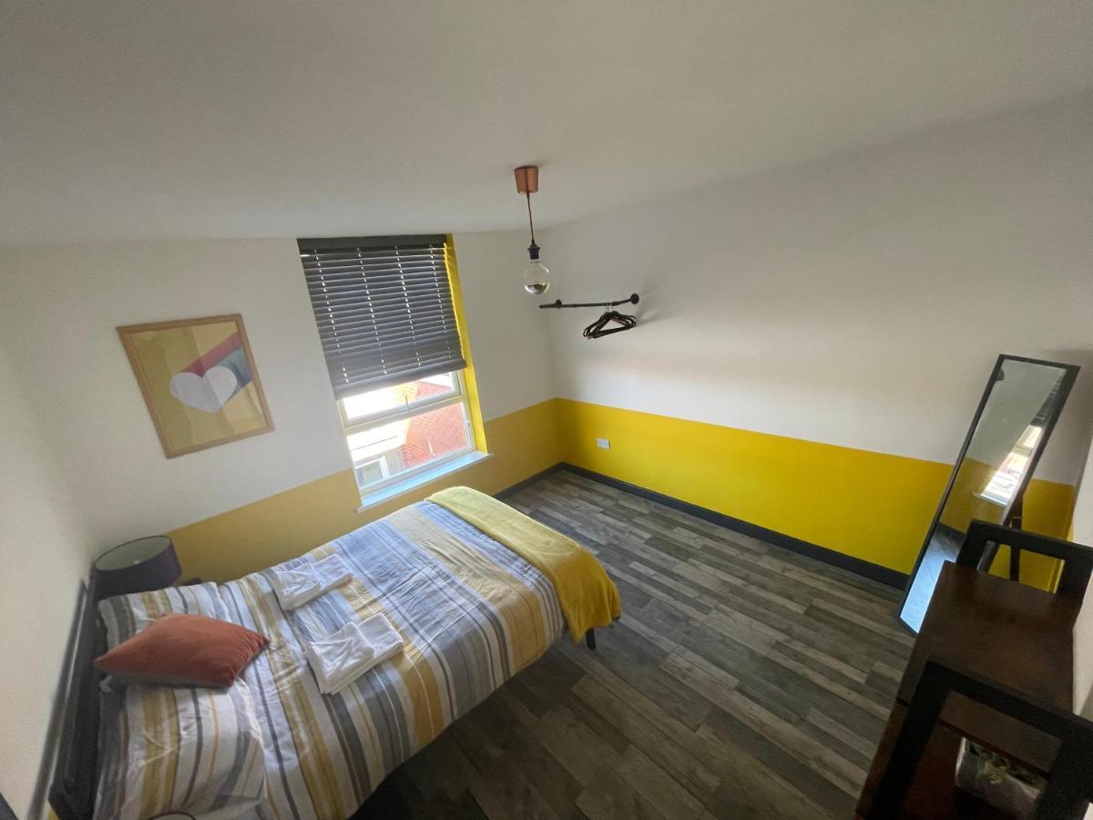 The Willow - Superb Spacious 3 Bed Room Apartment Blackpool Eksteriør bilde